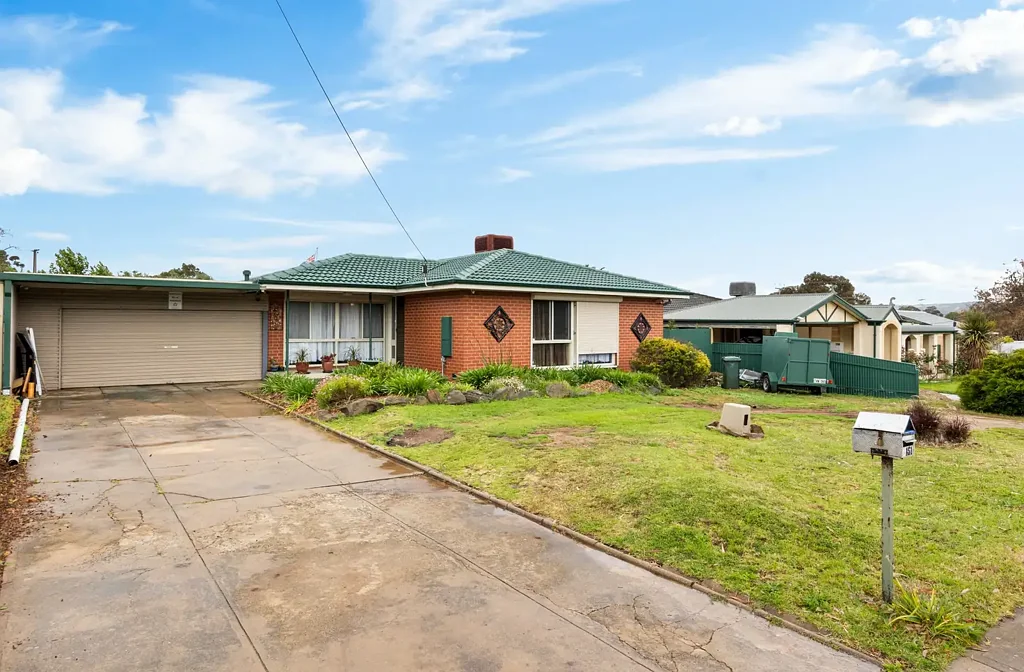 151 Elizabeth Rd, Morphett Vale, SA 5162