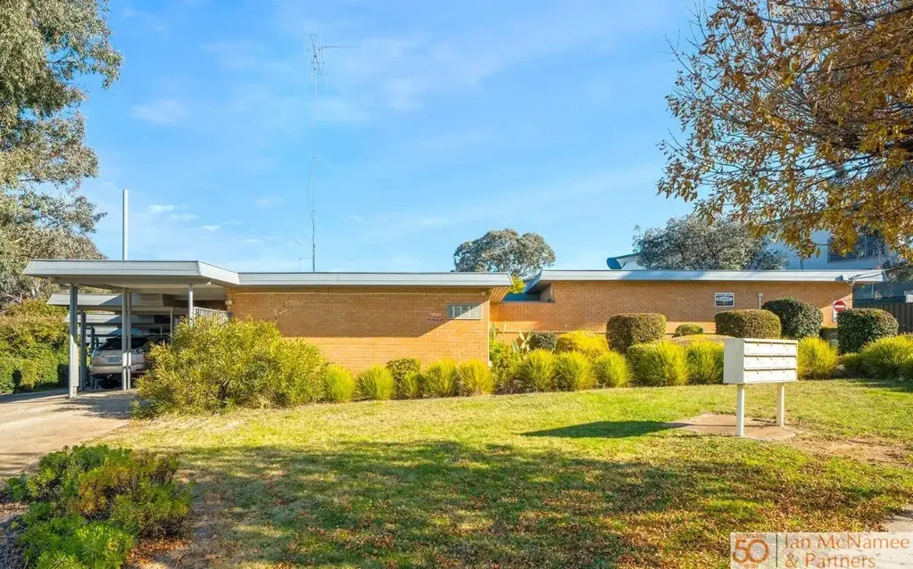 Queanbeyan 1Kwarto Unique & Affordable !