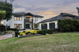 5 Autumn Close, Point Cook
