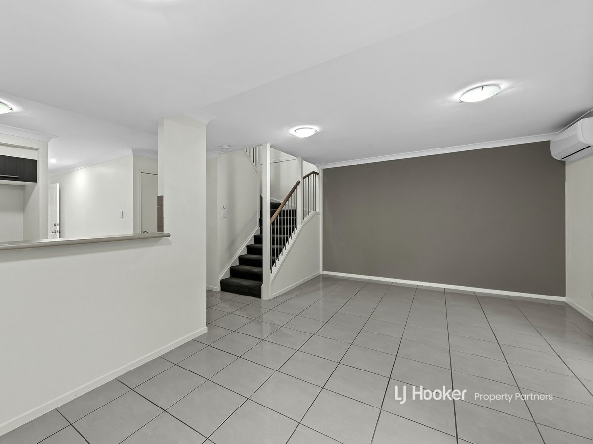 UNIT 17 39 GUMTREE ST, RUNCORN QLD 4113, 0 chambres, 0 salles de bain, Townhouse