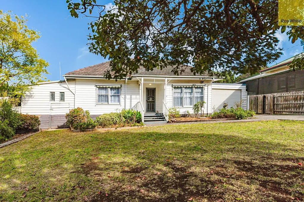 Bacchus Marsh 3ਬੈੱਡਰੂਮ TIMELESS CHARM TO MAKE YOUR OWN!