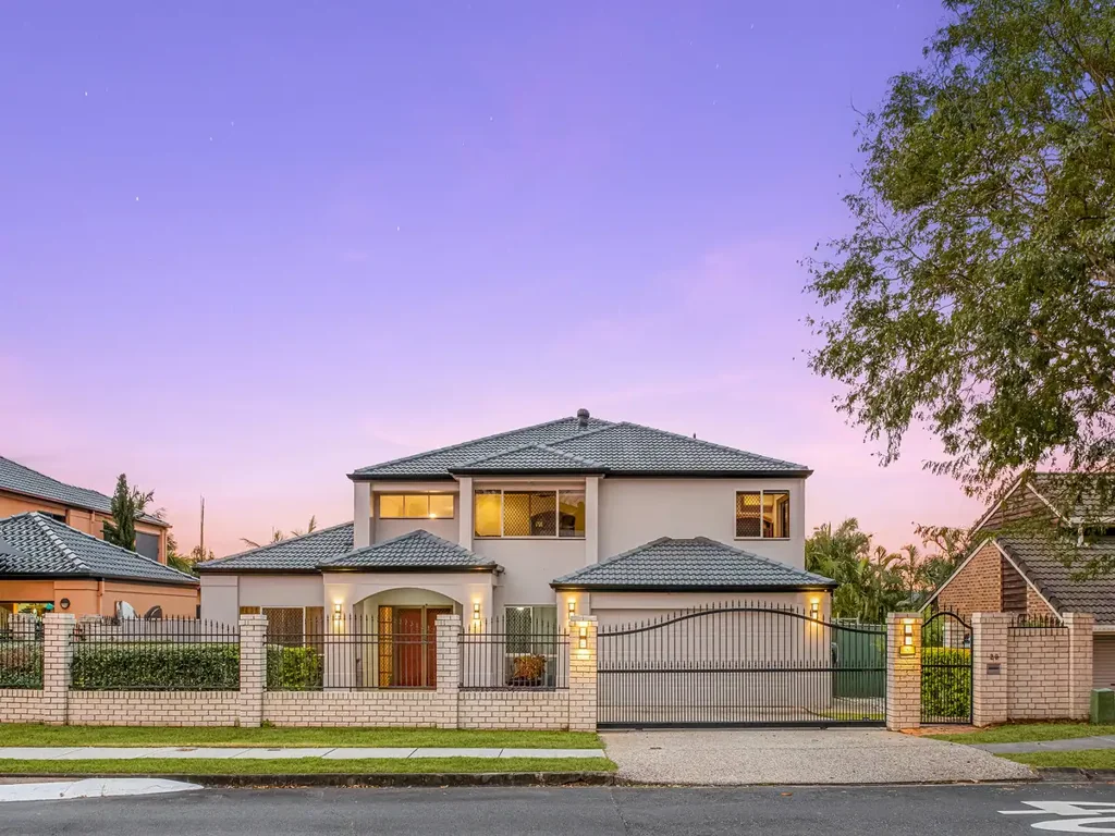 Westlake 5 Bedroom Elegant Family Living in the Heart of Westlake