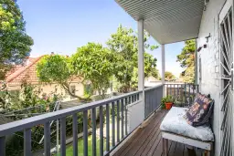 1/1A Castlefield Street, Bondi