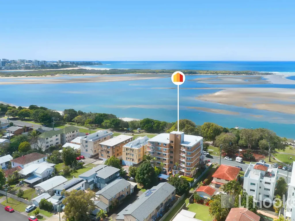 Golden Beach 2房  Waterfront Living at Its Finest on Golden Beach�s Prestigious Esplanade