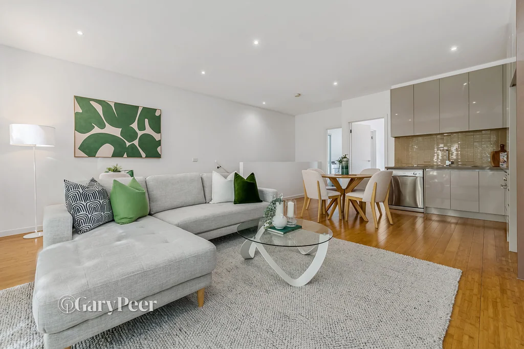 10/250 Neerim Road, Carnegie, VIC 3163