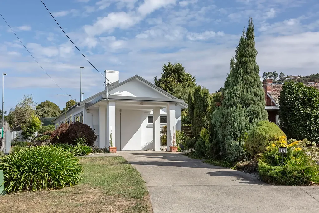 18 Fairway Crescent, Riverside, TAS 7250