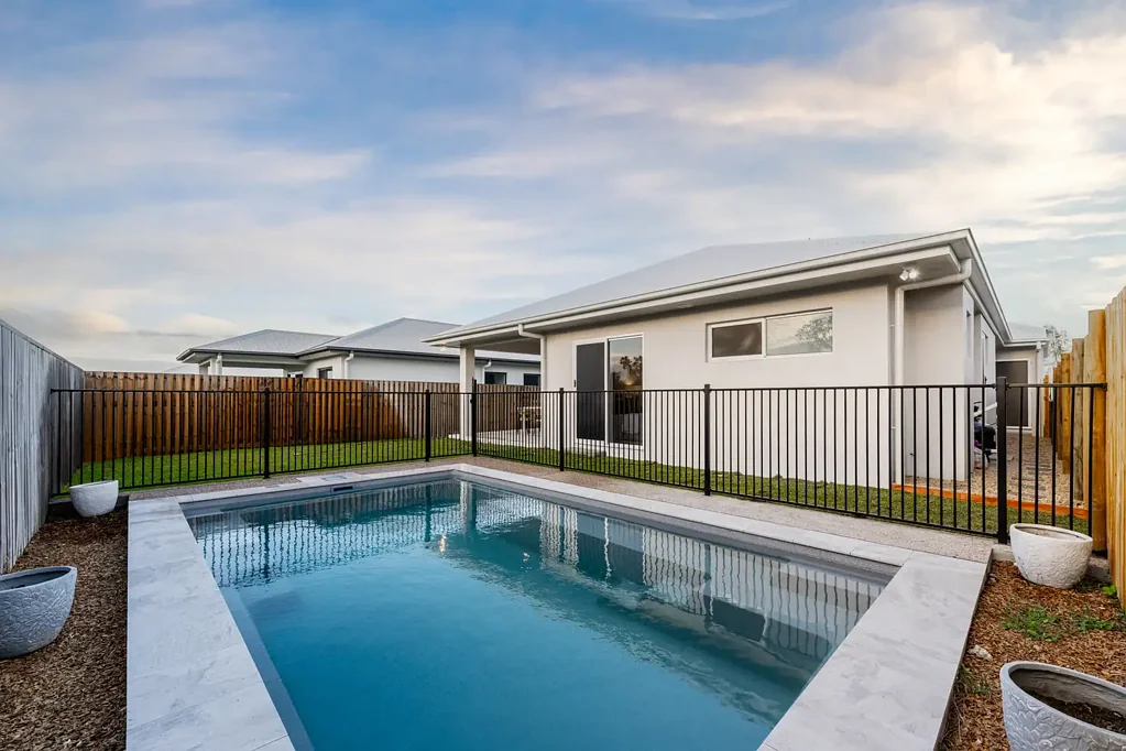 Burdell 4غرفة نوم Brand New Luxury Build - From AP Williams: MOVE IN READY