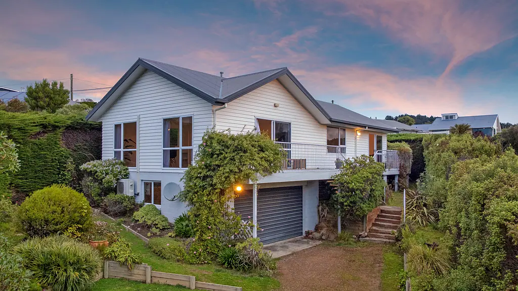 Diamond Harbour 3部屋 GOOD BUYING IN THE BAY!!