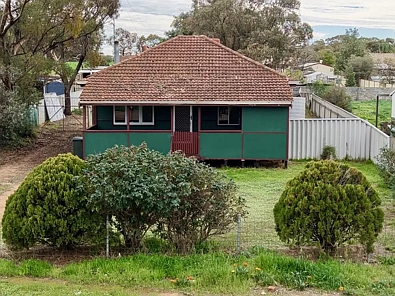 Quairading 3房  Comfortable Family Home with Modern Updates