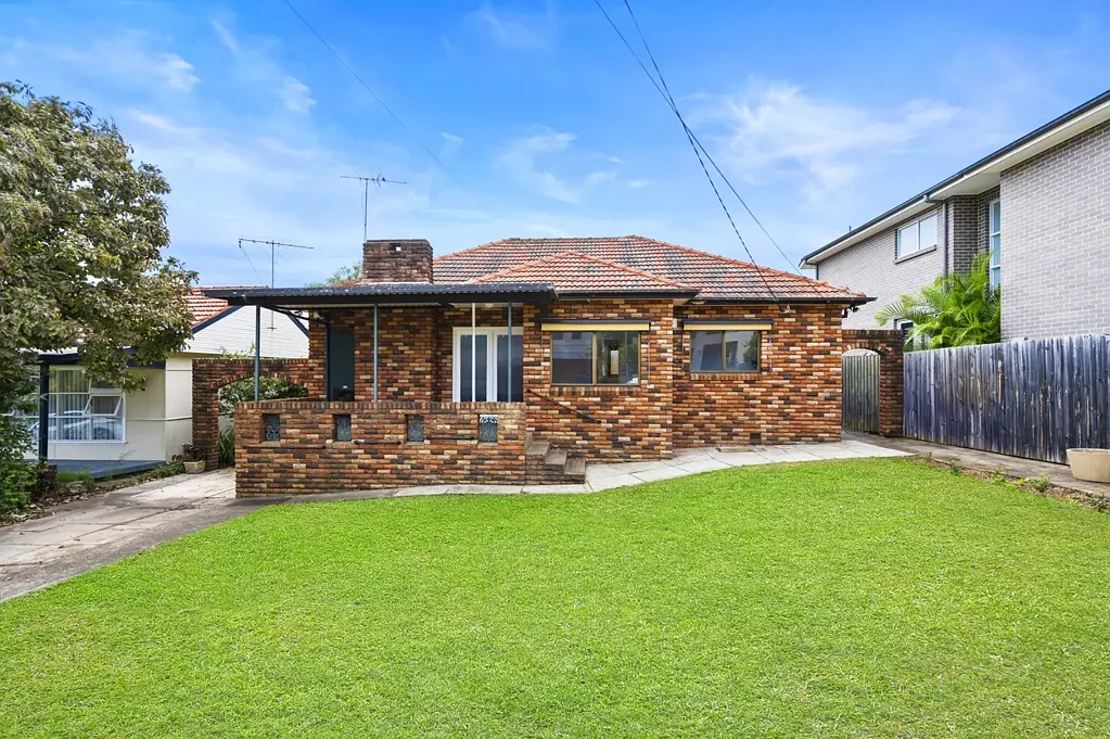Newly Renovated Family Home ** Available Now **