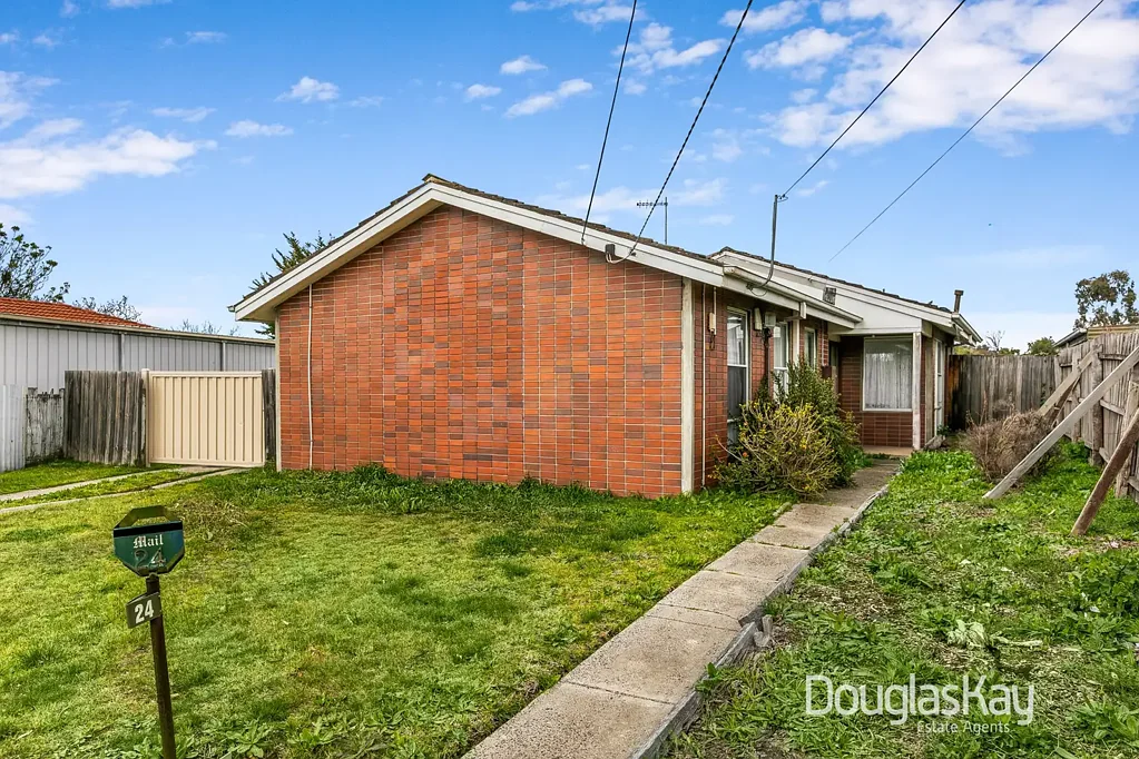 24 Valentine Crescent, Sunshine West, VIC 3020