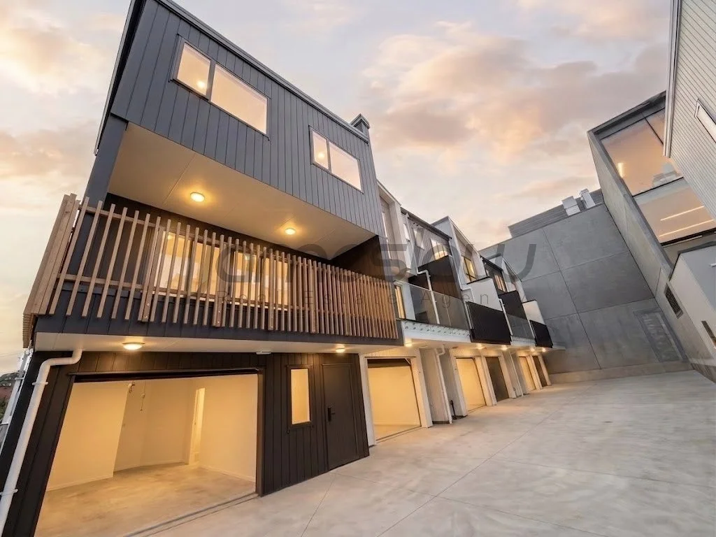 Modern 5-Bedroom Executive Home in Remuera
