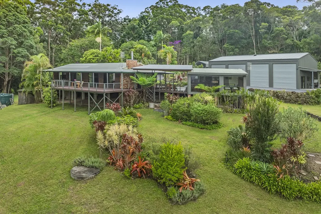 Cooran 4房  Elevated 20 Acre Retreat with Dual Living, Off-Grid & Sweeping Views