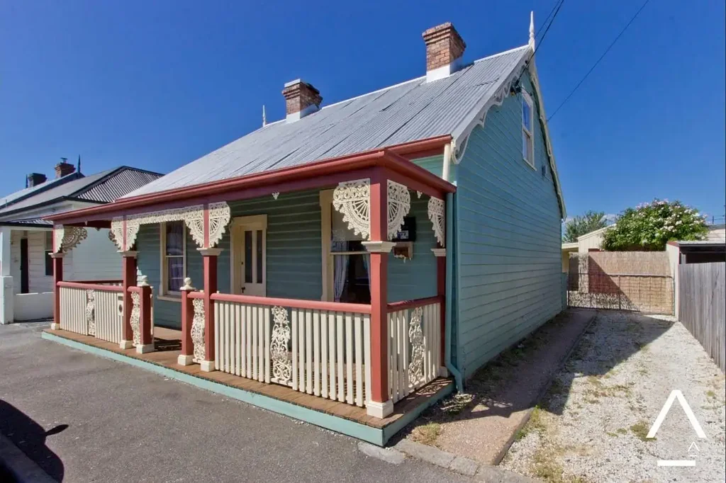 Share house in the heart of Invermay - 1 x Room only