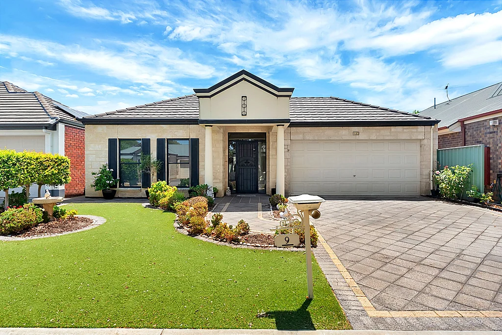 9 Egret Street, Mawson Lakes, SA 5095