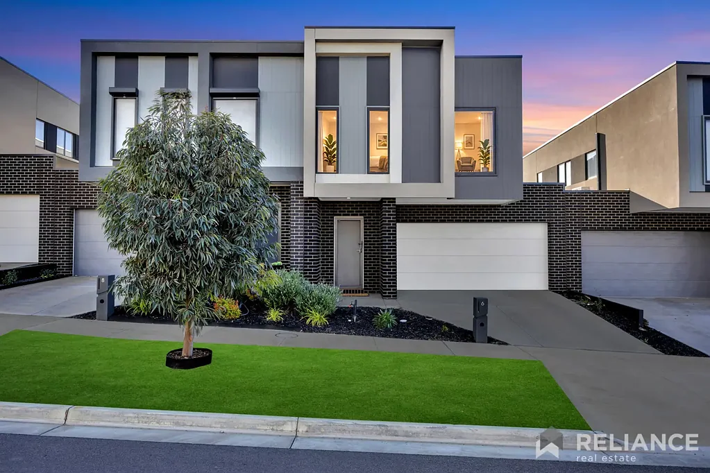Sunbury 4બેડરૂમ Modern Elegance in the Heart of Redstone