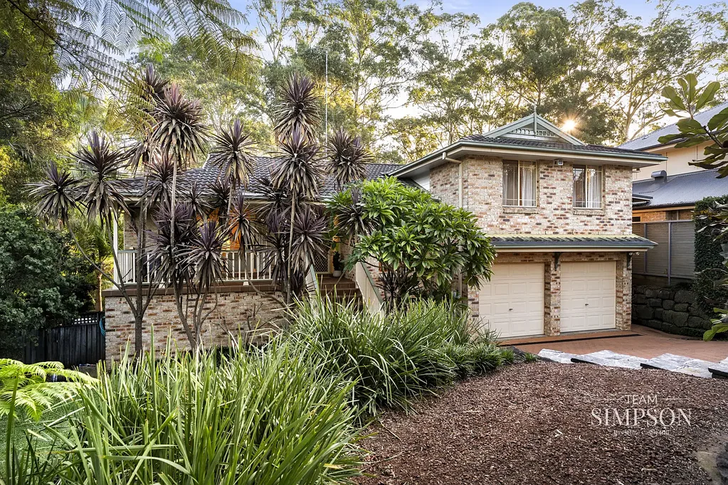 Castle Hill 4Moenga Family Entertainer in Leafy Panorama