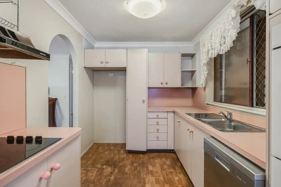 Kusina - 461A Bridge Street, Wilsonton, QLD 4350