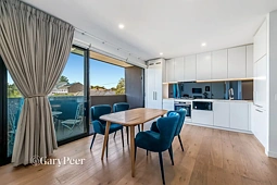 6/892 Glen Huntly Road, Caulfield South