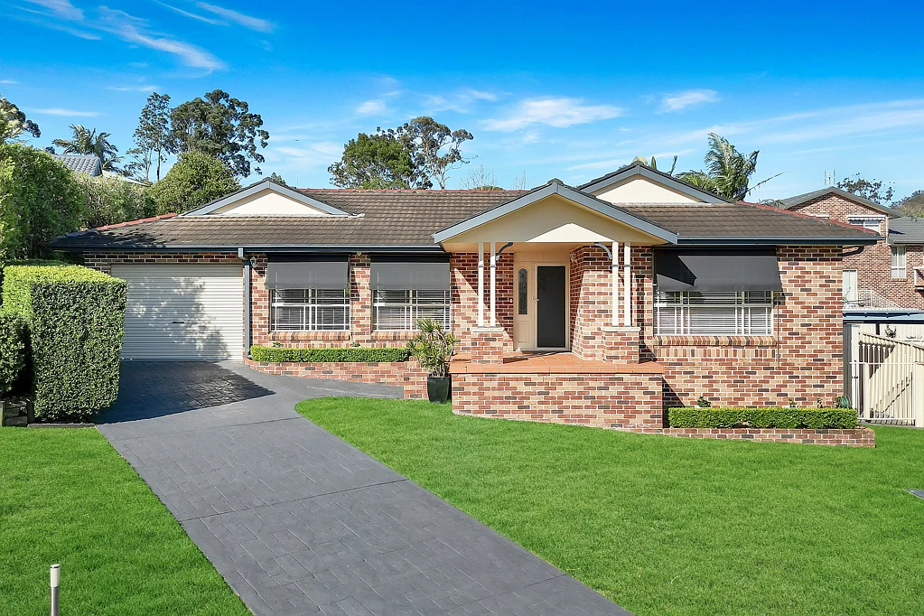 12 Michele Close, Green Point, NSW 2251