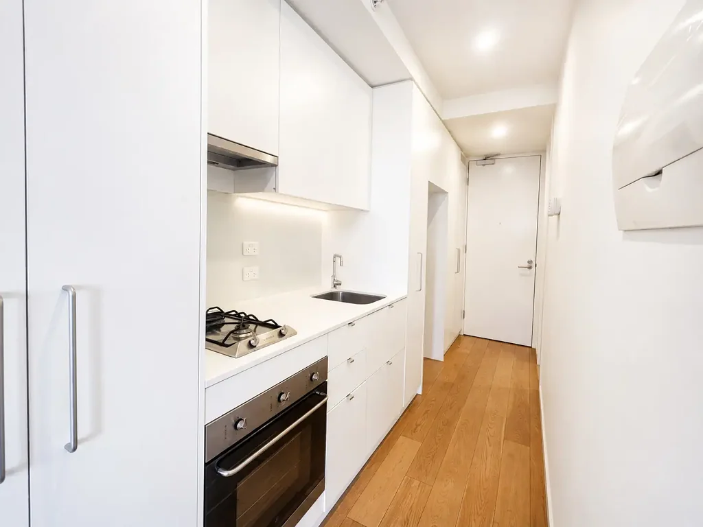 FOR LEASE – BREAK LEASE OPPORTUNITY (WITH EXTENSION OPTION)