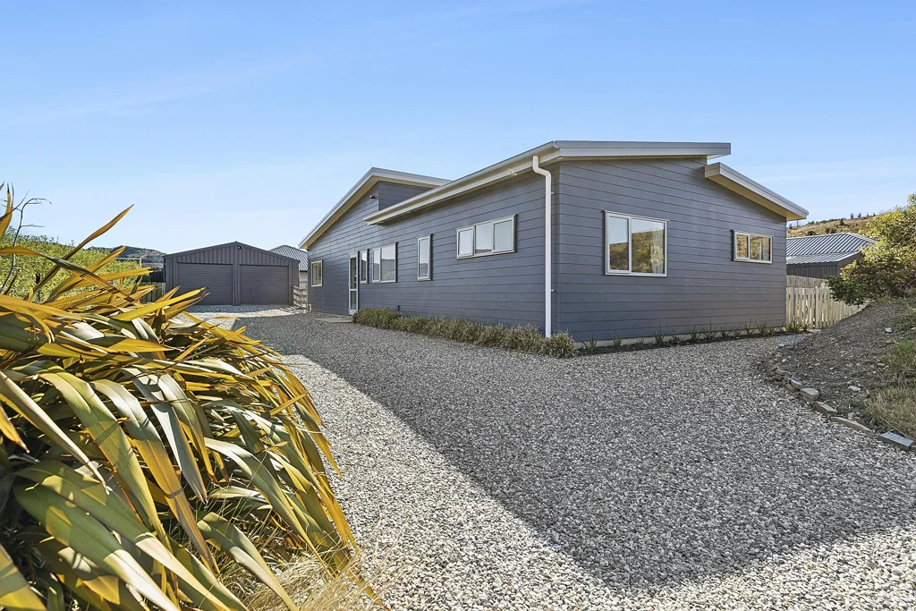 27 Cooper Crescent, Luggate, Otago