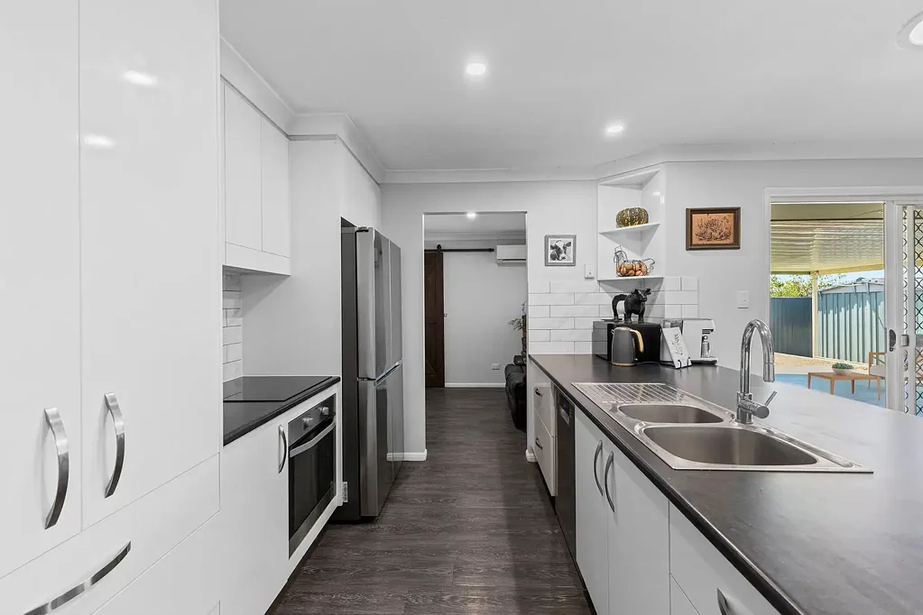 Moreton Downs Family Home