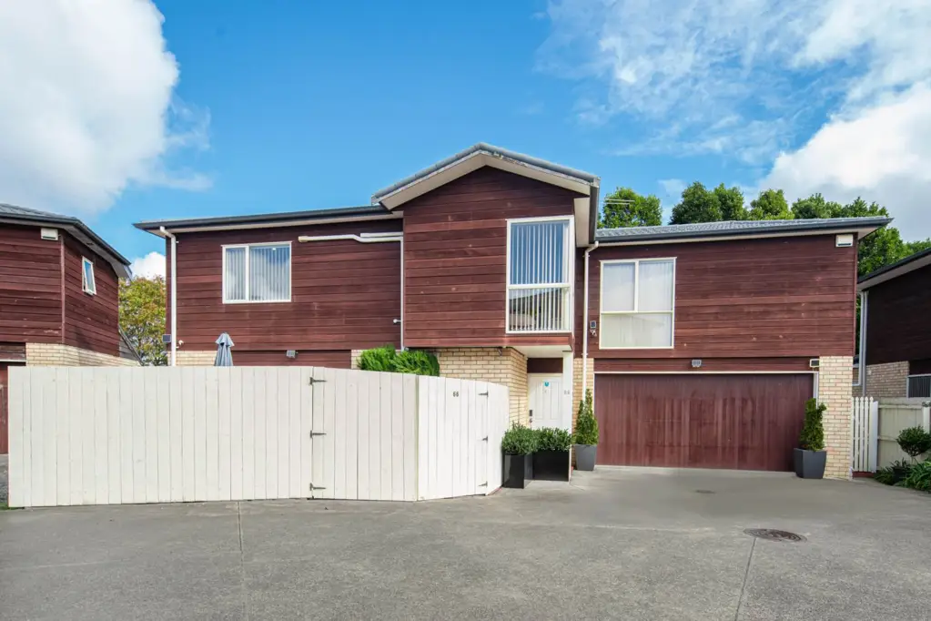 Pakuranga 4房 双层砖瓦+雪松美墅，高性价比，10分钟至Sylvia Park，​轻松上高速！ Affordable and Neat as a Pin
