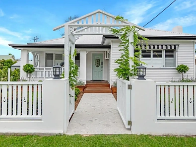 Wingham 3房  Timeless Elegance Meets Modern Luxury