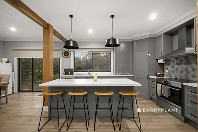 19 Main Neerim Road, Drouin, VIC 3818, 3 Schlafzimmer, 2 Badezimmer, House