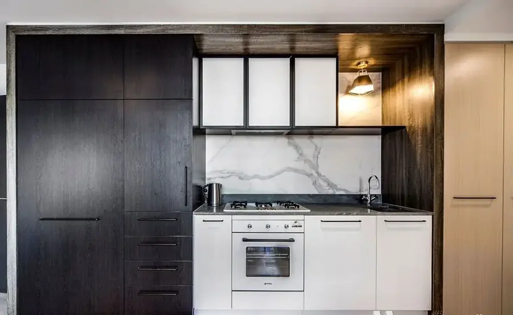 Modern Comfort in Convenient Location!