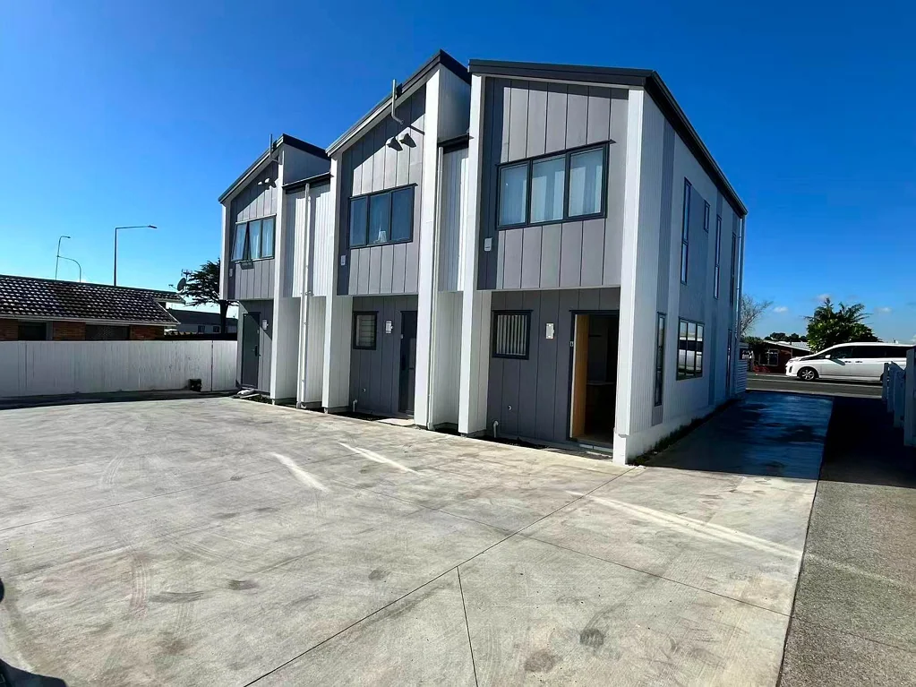 NEW BUILD 2 BEDROOM 1 BATHROOM
