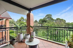 24/11 Williams Parade, Dulwich Hill