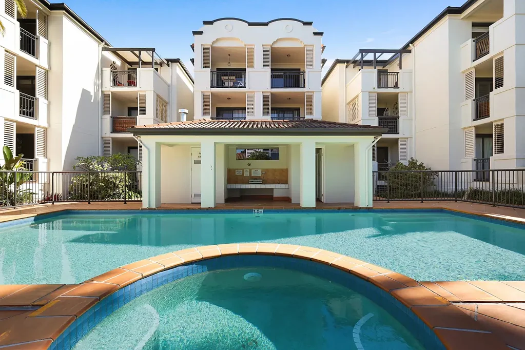 Mermaid Beach 1房  Lifestyle Living in the Heart of Nobby's Beach