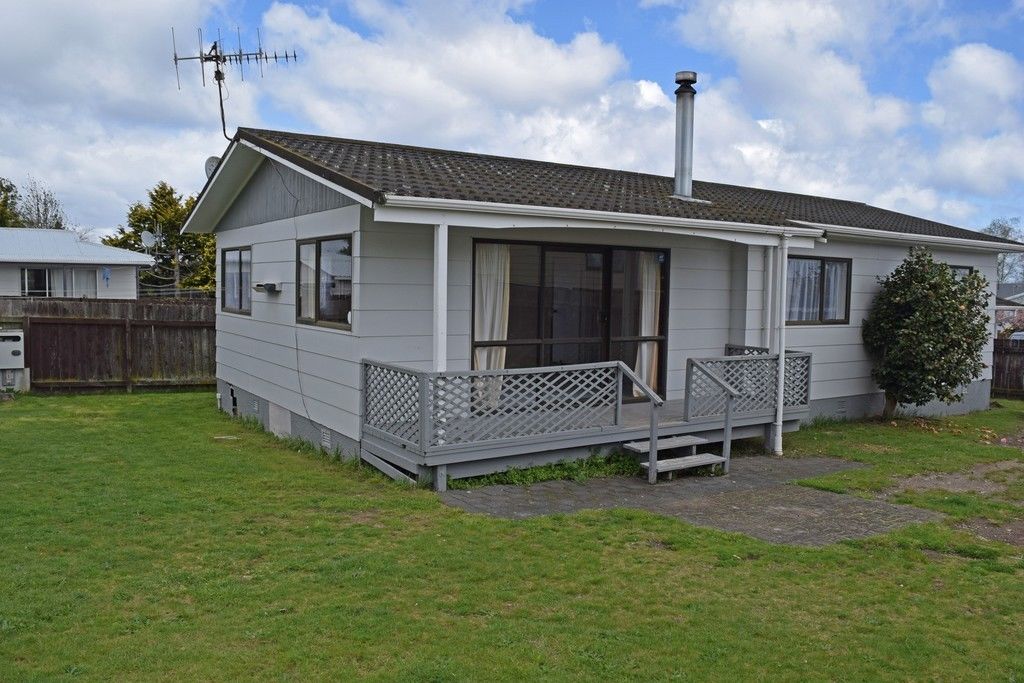 20a Arthur Crescent, Hilltop, Taupo, 2 chambres, 1 salles de bain