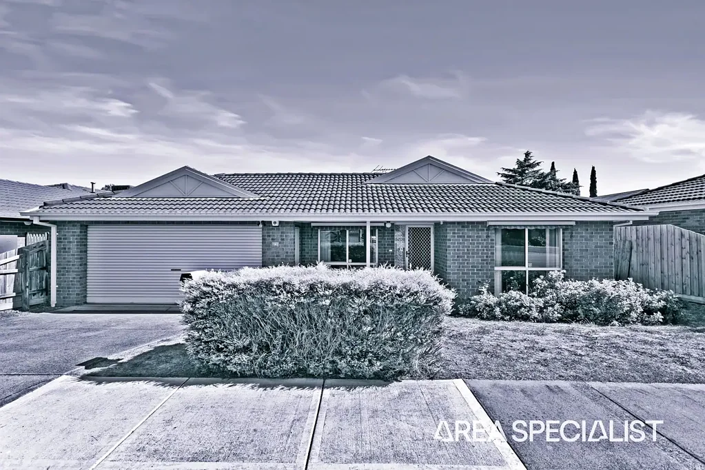 23 Bellevue Drive, Berwick, VIC 3806