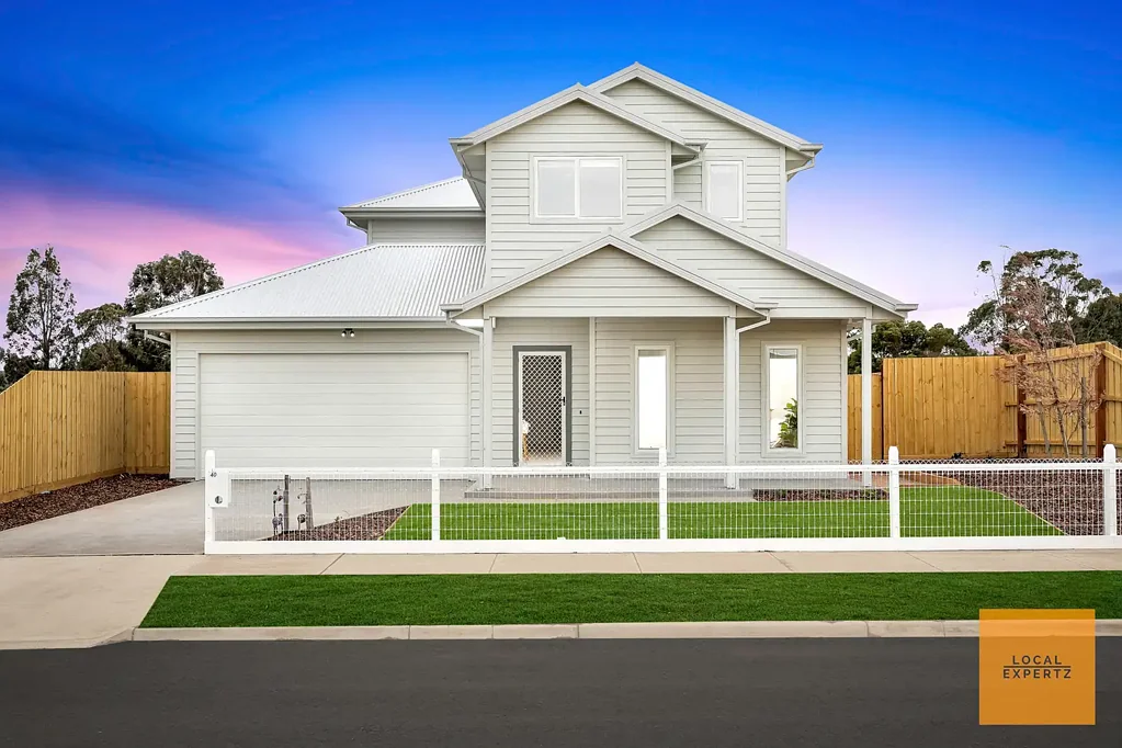 Eynesbury 4कमरा Brand New Home with Stunning Golf Course Views!