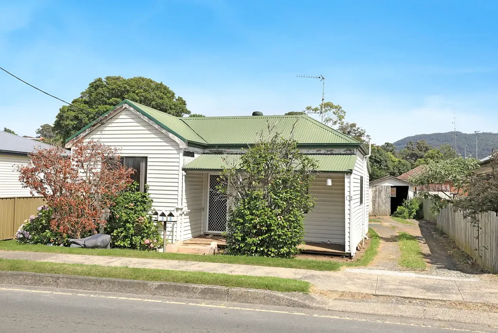 12 Princes Highway, Figtree, NSW 2525