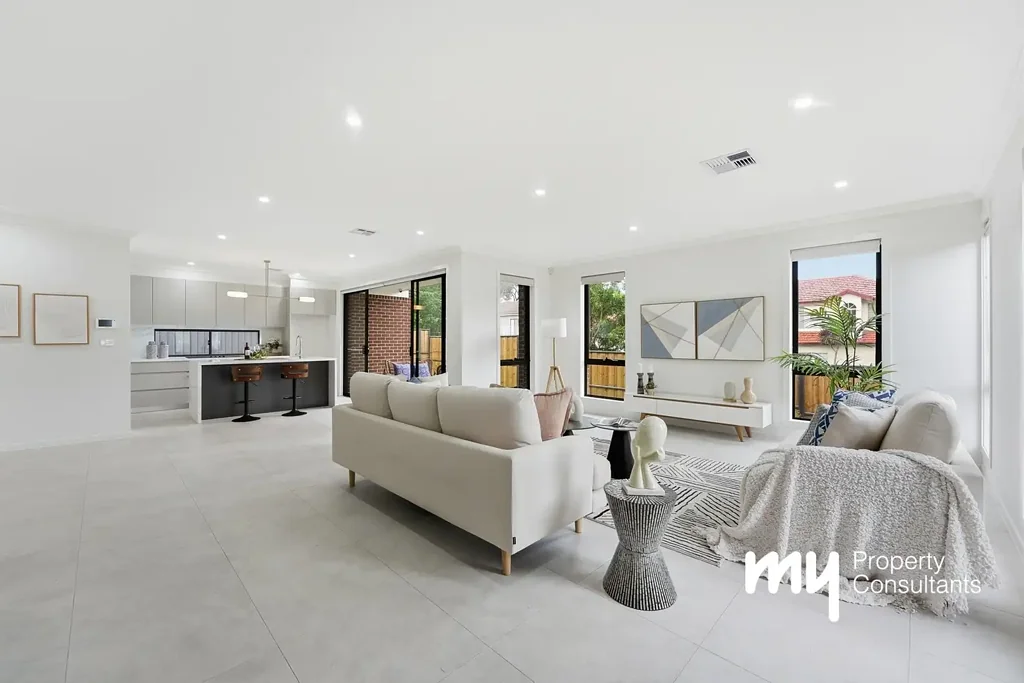 Campbelltown 5房 全新Campbelltown住宅 4 upstairs卧房 主卧带独卫阳台 开放式厨餐区 现代900mm厨电 双车库 w/internal access 401sqm地块 学校商店绿地近 Comfort, Space & Lifestyle