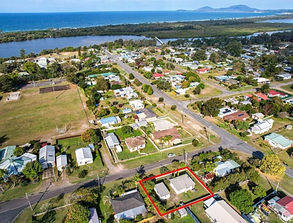 2 Fourth Avenue, Stuarts Point, North Coast, 2 Kuwarto, 1 Banyo, House