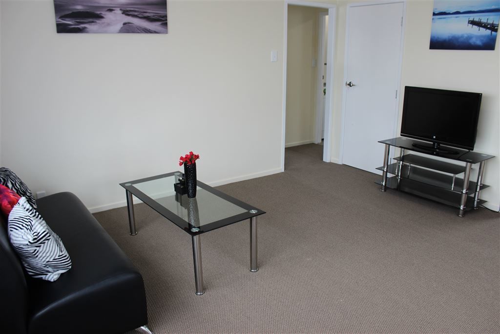 1/48 Pooks Road, Ranui, Auckland - Waitakere, 3 chambres, 2 salles de bain