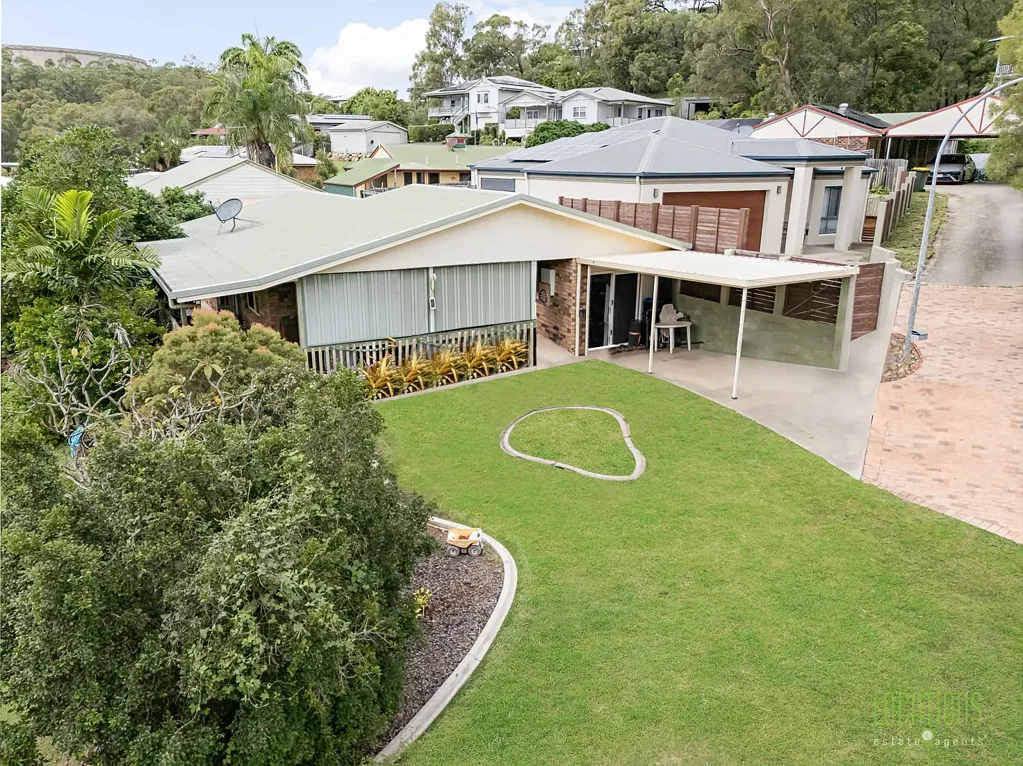 South Gladstone 2Kwarto CHARMING HOME IN FOREST GLEN - IDEAL FOR INVESTORS, FIRST HOMEBUYERS & RETIREES