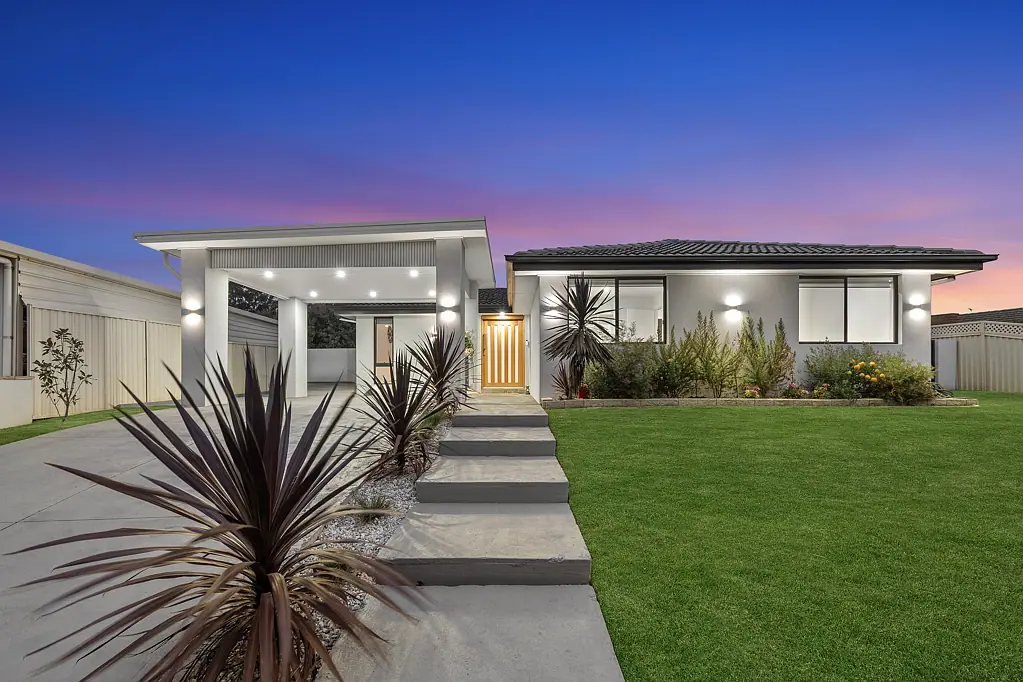 96 Melbourne Road, St Johns Park, NSW 2176