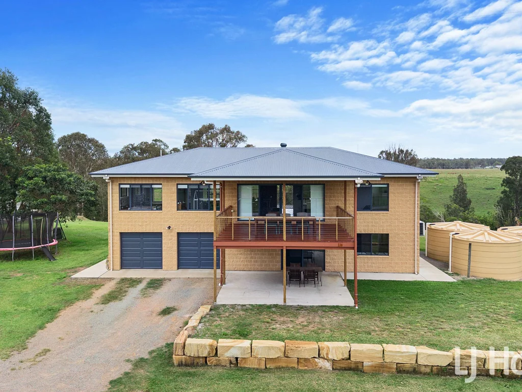 111 Findlay Road, Grahams Creek, QLD 4650