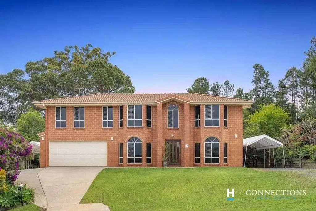 Mango Hill 4 Bedroom Prime Position, Expansive 1,183m² Block - Walk to Westfield, Endless Potential