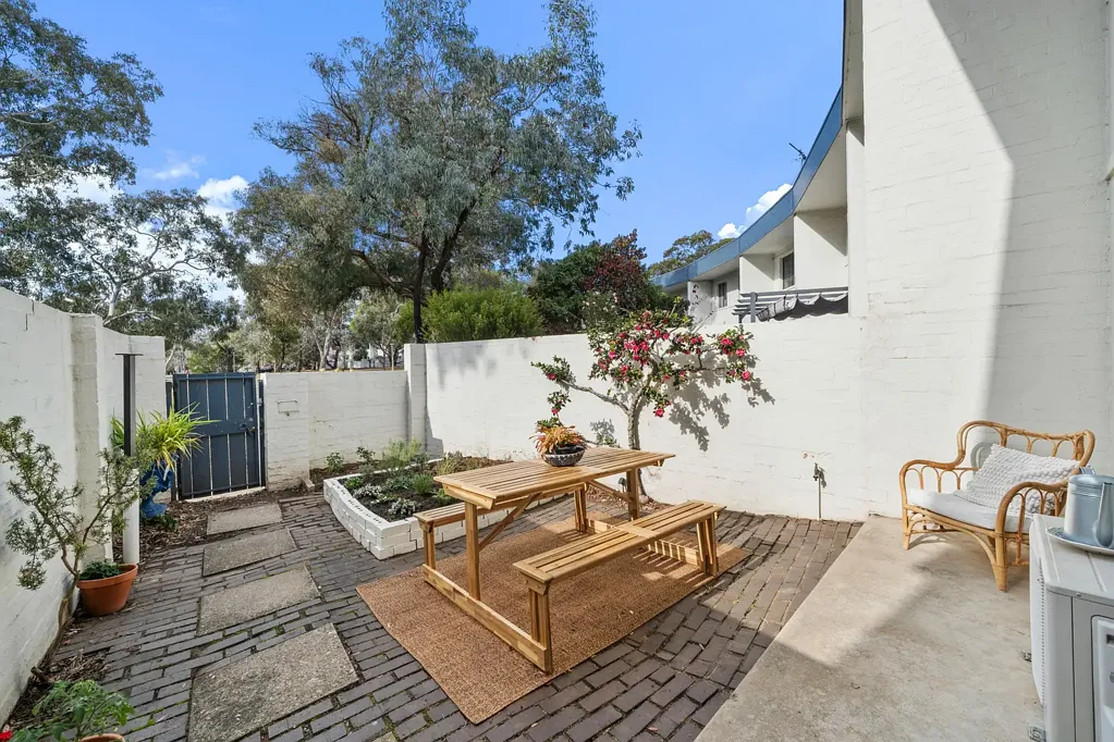 9/4 Lambrigg Street, Farrer, ACT 2607