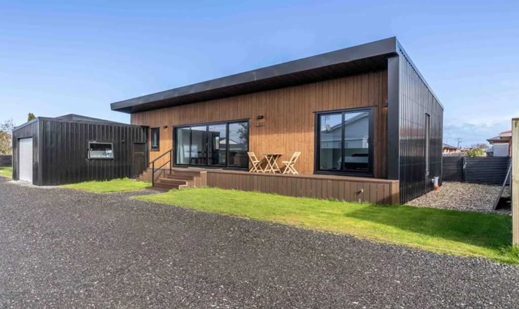 Strathern 3બેડરૂમ Stylish Home + Modern and Comfort!