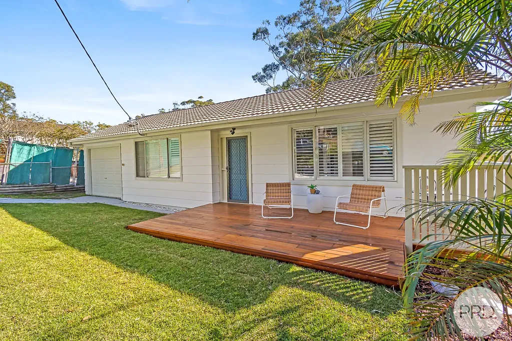 16 Flannel Flower Fairway, Shoal Bay, NSW 2315