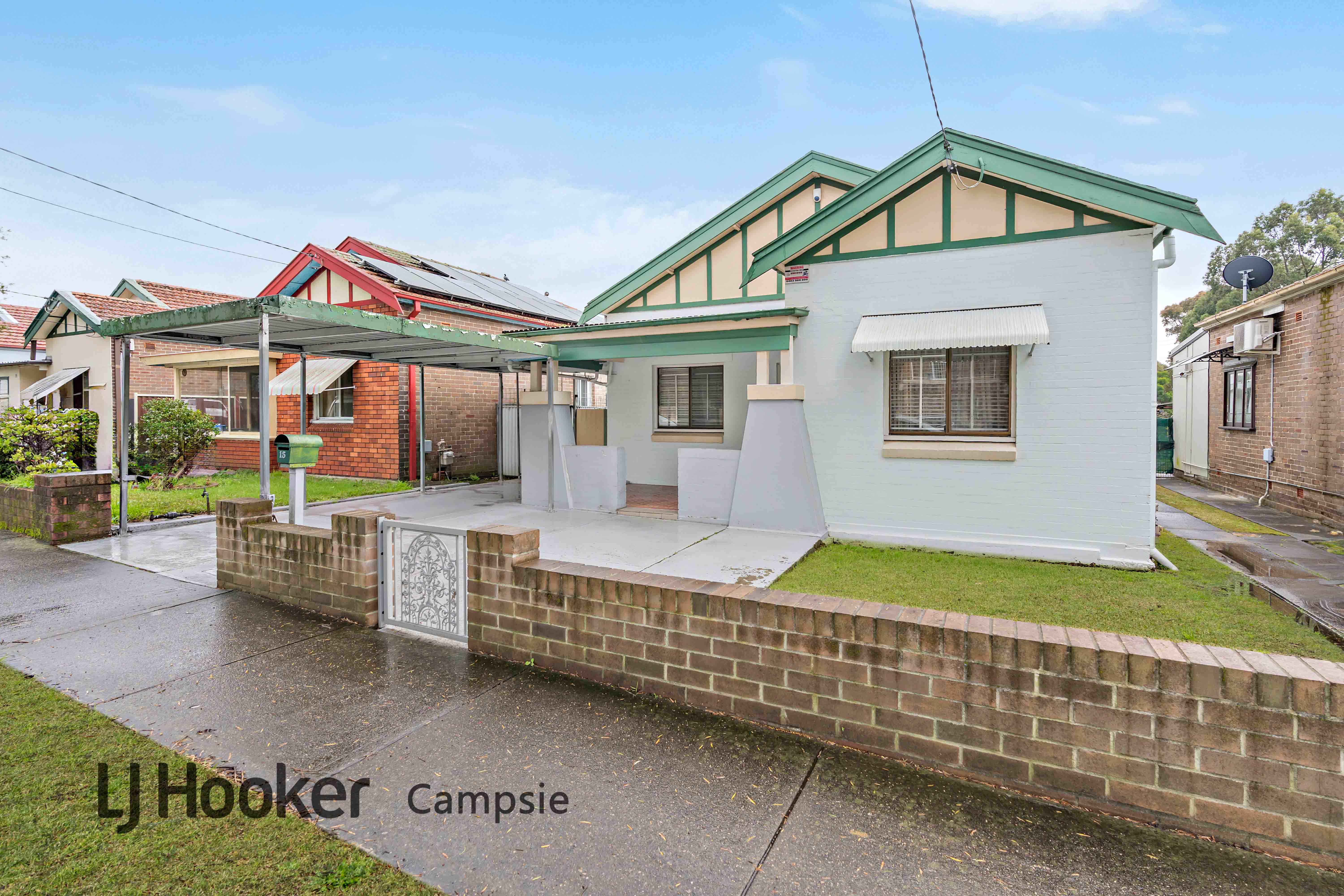 15 BELLOMBI ST, CAMPSIE NSW 2194, 0 chambres, 0 salles de bain, House