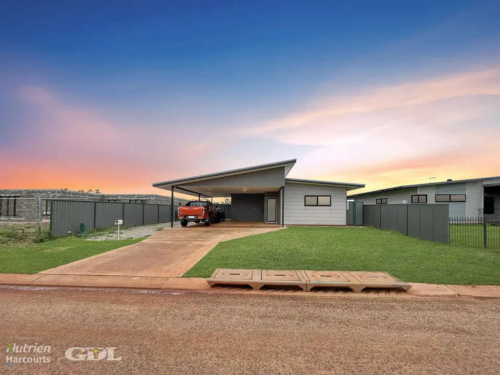 29 Bradshaw Crescent, Katherine, NT 850